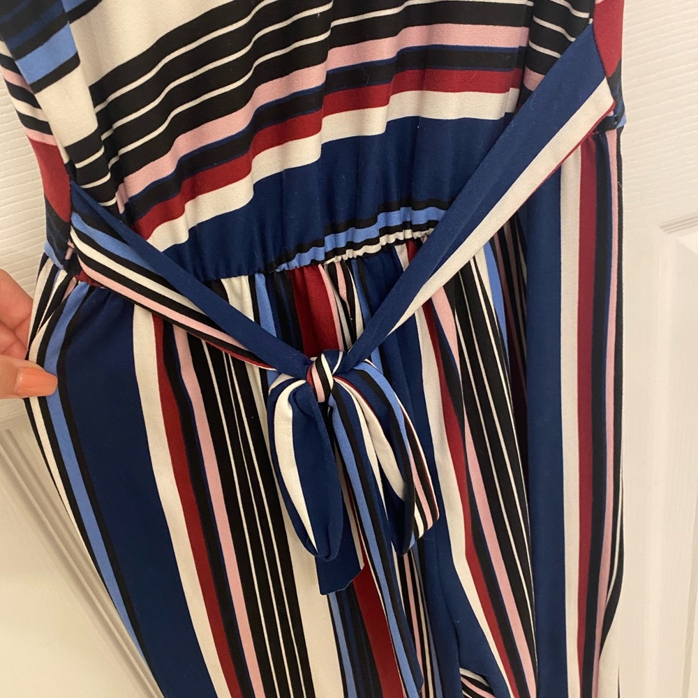 jumpsuit - Picture 4 of 4